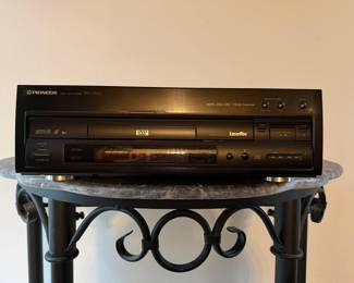 Pioneer DVD and LD Player