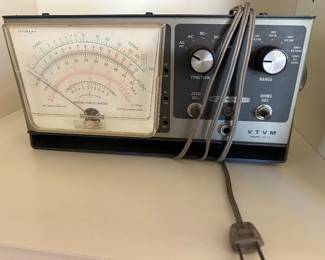 VINTAGE HEATHKIT VOLT METER