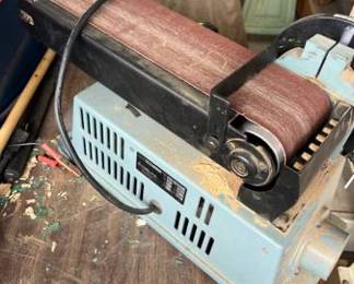 DELTA 4” BELT/6” DISC SANDER - MODEL 31-460