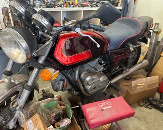DUCATI Vintage Motorcycle 1978 900SD Darmah