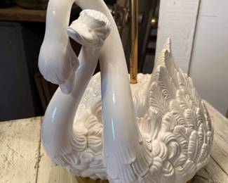 Swan lamp