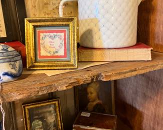 Vtg decor
