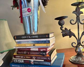 Books, lotsa