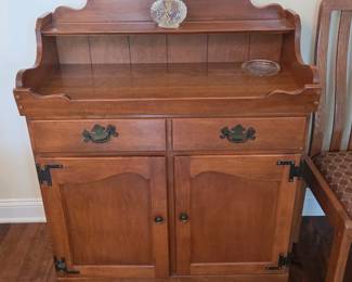 Antique dry sink
