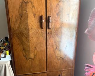 Burled Walnut
