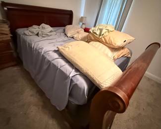 Highland Rd Park Blue Moon Estate Sale w/ Furniture, Antiques & Appliances