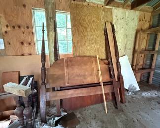 Highland Rd Park Blue Moon Estate Sale w/ Furniture, Antiques & Appliances