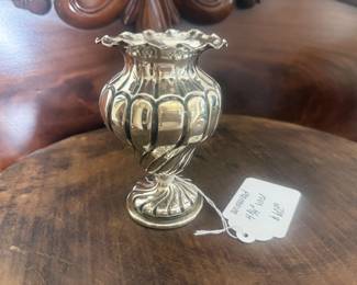Item 6 unmarked $60.00 43/4'' vase