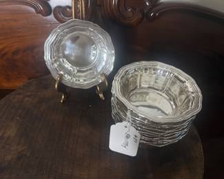 Item 27 800 silver 1233g $2,046.00 set 12 water/finger bowls 5" wide by 2" deep