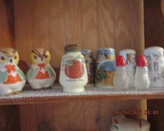 vintage salt and pepper shakers