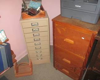 Metal 0 drawer card file and wood file