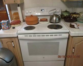 GE electric cook stove