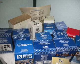 KC Royals bobble heads featuring both 1985 and 2015 World Series players