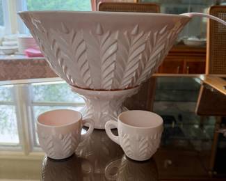 Punch bowl with 12 cups 