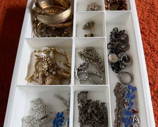 Costume jewelry 