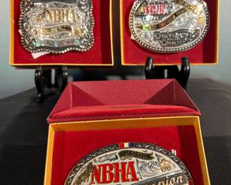 Winner’s Gist belt buckles 