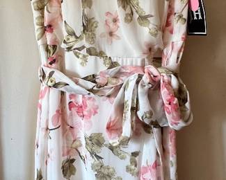 Sweet dress- still has tags!