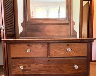 Antique farmhouse style 4 drawer Oak dresser with mirror