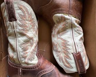 Justin boots