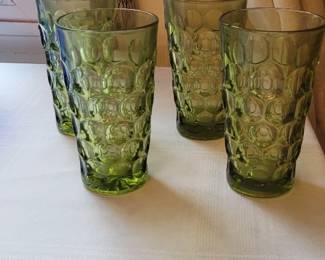 Vintage avocado thumbprint glass set