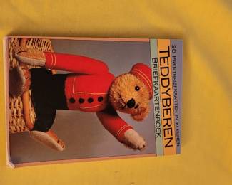 Teddy bear postcard book collection. Teddyberen Briefkaartenboek