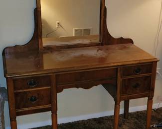 Antique make up table