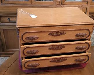 Wooden jewelry chest / box