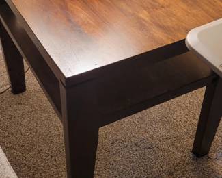 End table