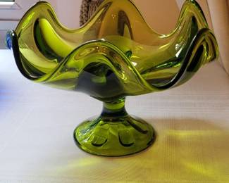 Mid-century modern Viking Art Glass "Epic Drape pedestal Bowl