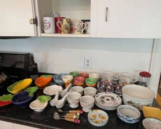 Novelty Dishware
