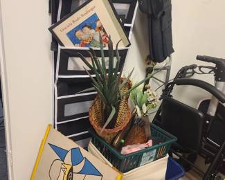 Misc Home Decor, Prints, Art Work