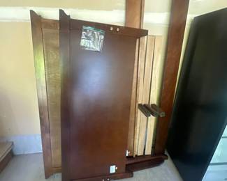 bedframe