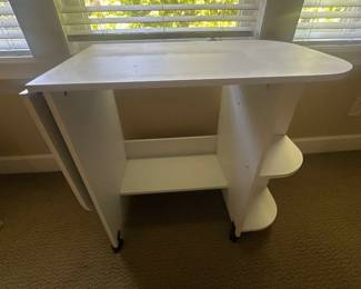Extendable table