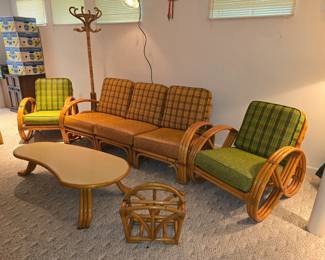 Pieces sold individually