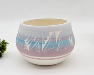 70 MesaVerdePotteryHandEtchedBowlSigned