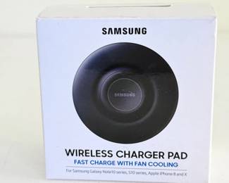 177 SamsungWirelessChargerPad