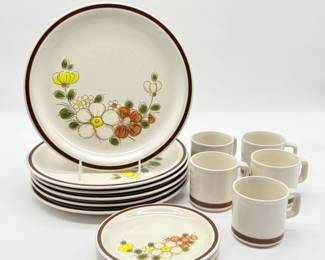 179 TheWoodhavenCollectionStonewareSunnybrookPatternSet