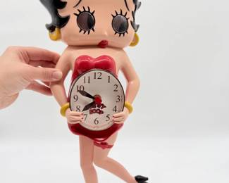 48 BettyBoop3DMotionWallClock