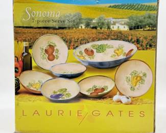 136 LaurieGatesSonoma7PieceServeSet