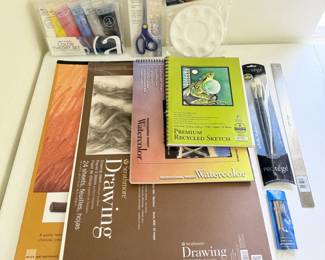 42 DrawingPaintingPadsSupplies