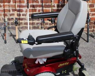Pride Jazzy Select 6 Power Wheelchair Working great, showing some wear