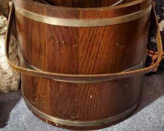 Wood Barrell Magazine Rack