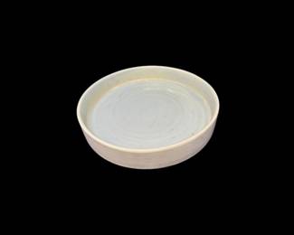 137 BauerPotteryLosAngelesGrayCeramicServingBowlTray