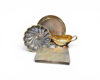 157 SilverplateScallopedHandledTrayGravyBoatFootedBowlBox