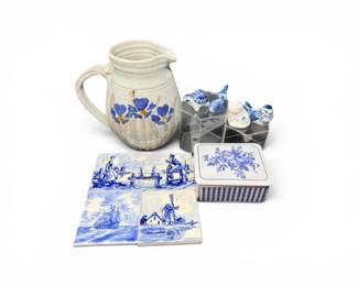 112 VintageBlueWhitePotteryDcorGroupwDelftTiles