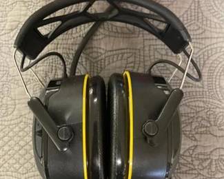 3M WorkTunes 24 dB Soft Foam Bluetooth Earplugs/Earphones w/Mic