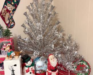 Evergleam Tinsel Trees, vintage christmas decor