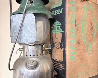 Coleman lantern with Pyrex glass