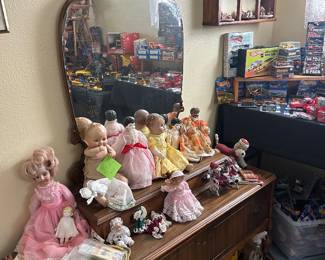 Antique vanity, antique dolls