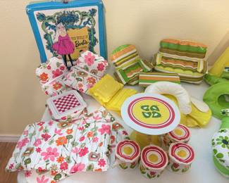 Vintage Barbie Puff N Play Sets